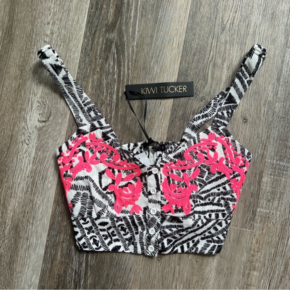 NWR LF Kiwi Tucker printed neon embroidered button down crop top - Picture 12 of 16